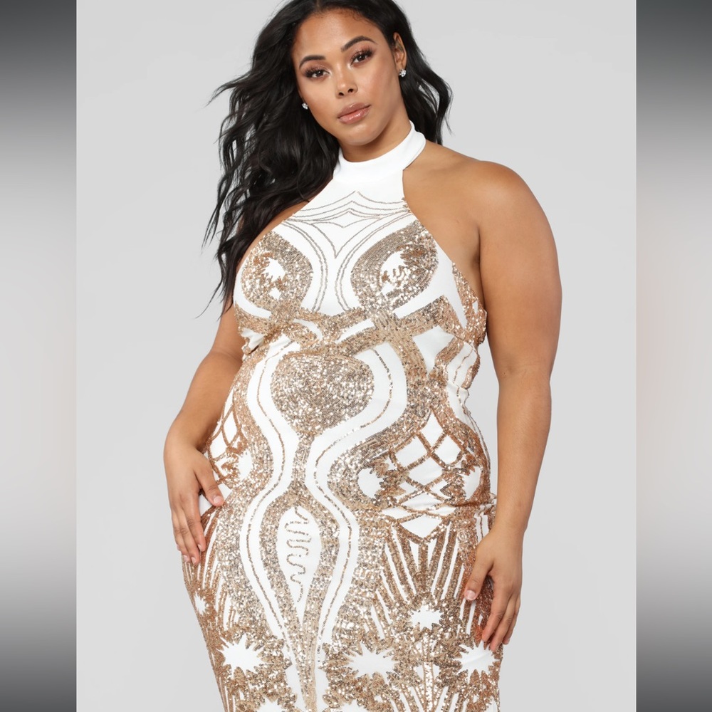 Fashionnova touch of glam sequin dress size 3x gold/white slight makeup stain